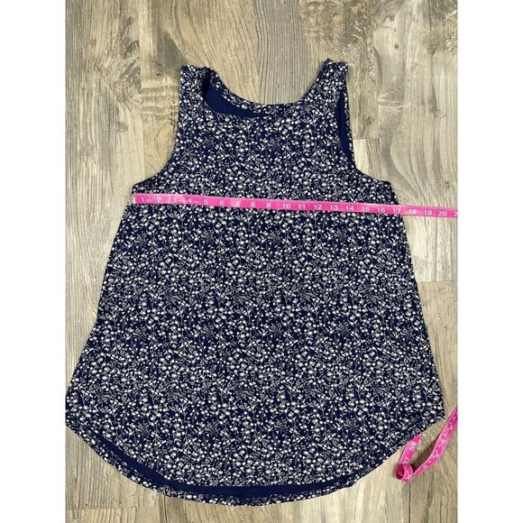 Set of 2 Old Navy Luxe Tank Tops Medium Floral Sleeveless Blouse - Picture 10 of 11